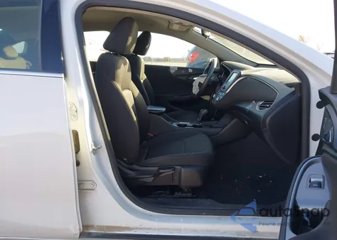 2018 Chevrolet Malibu 1Ls z USA, uszkodzony, nr VIN 1G1ZB5ST4JF290627